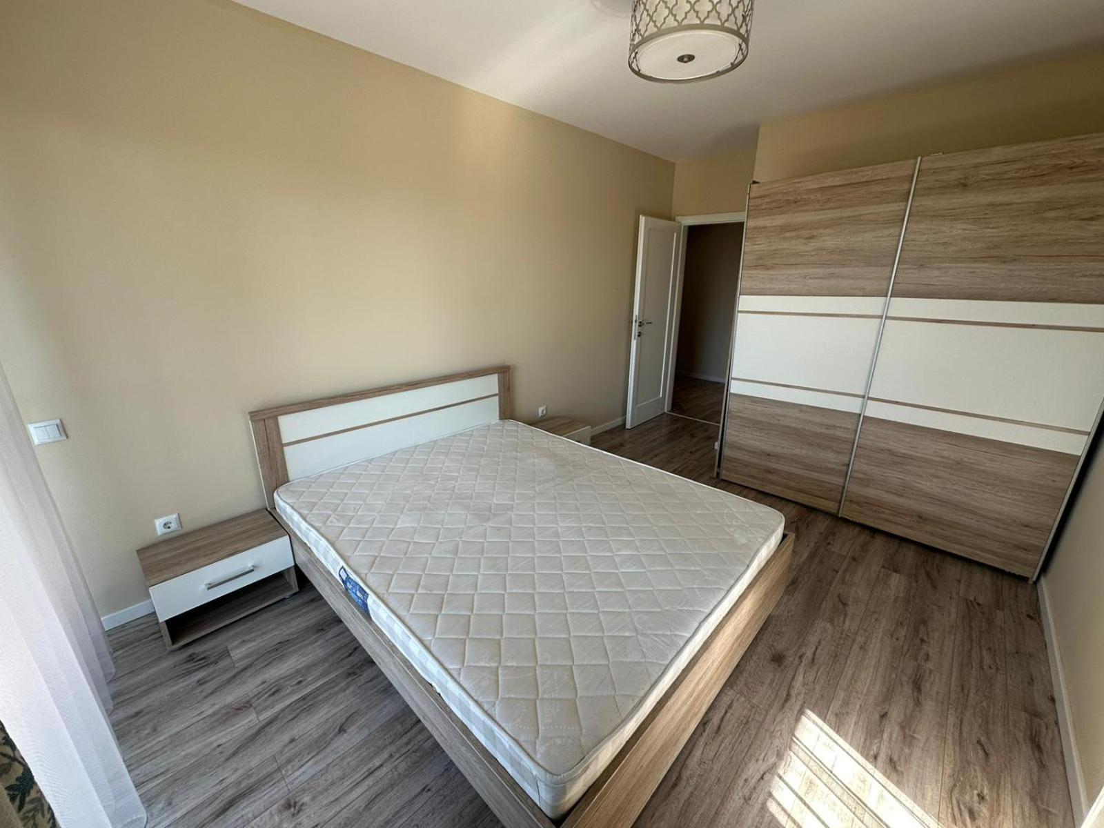 Apartment Grand Park Brown Iulius Mall
